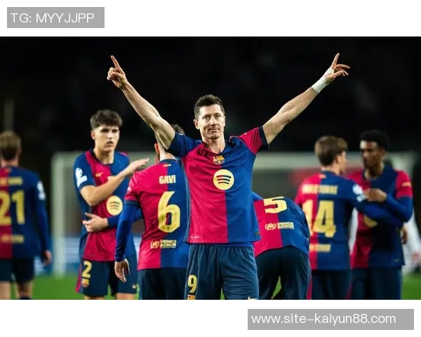 欧冠小组赛最新积分榜拜仁稳居榜首巴萨红军蓝军暂列中游位置 欧冠小组赛最新积分榜拜仁稳居榜首巴萨红军蓝军暂列中游位置