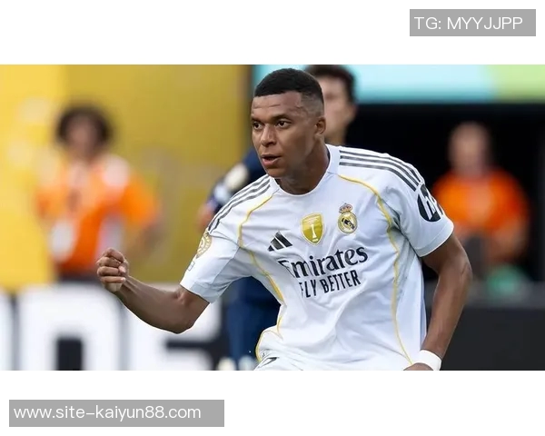 姆巴佩26岁获赠豪车却无驾照收藏不驾驭引发热议