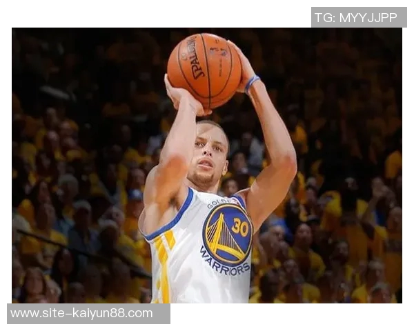 库里分享第三节逆转秘诀：干扰对手投篮保持防守间距避免失误