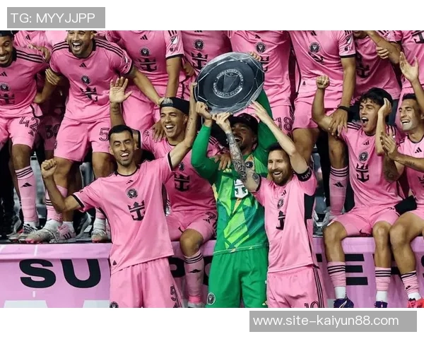 巴萨票选21世纪最佳球衣号码梅西领衔MSN入选布斯克茨遗憾落选